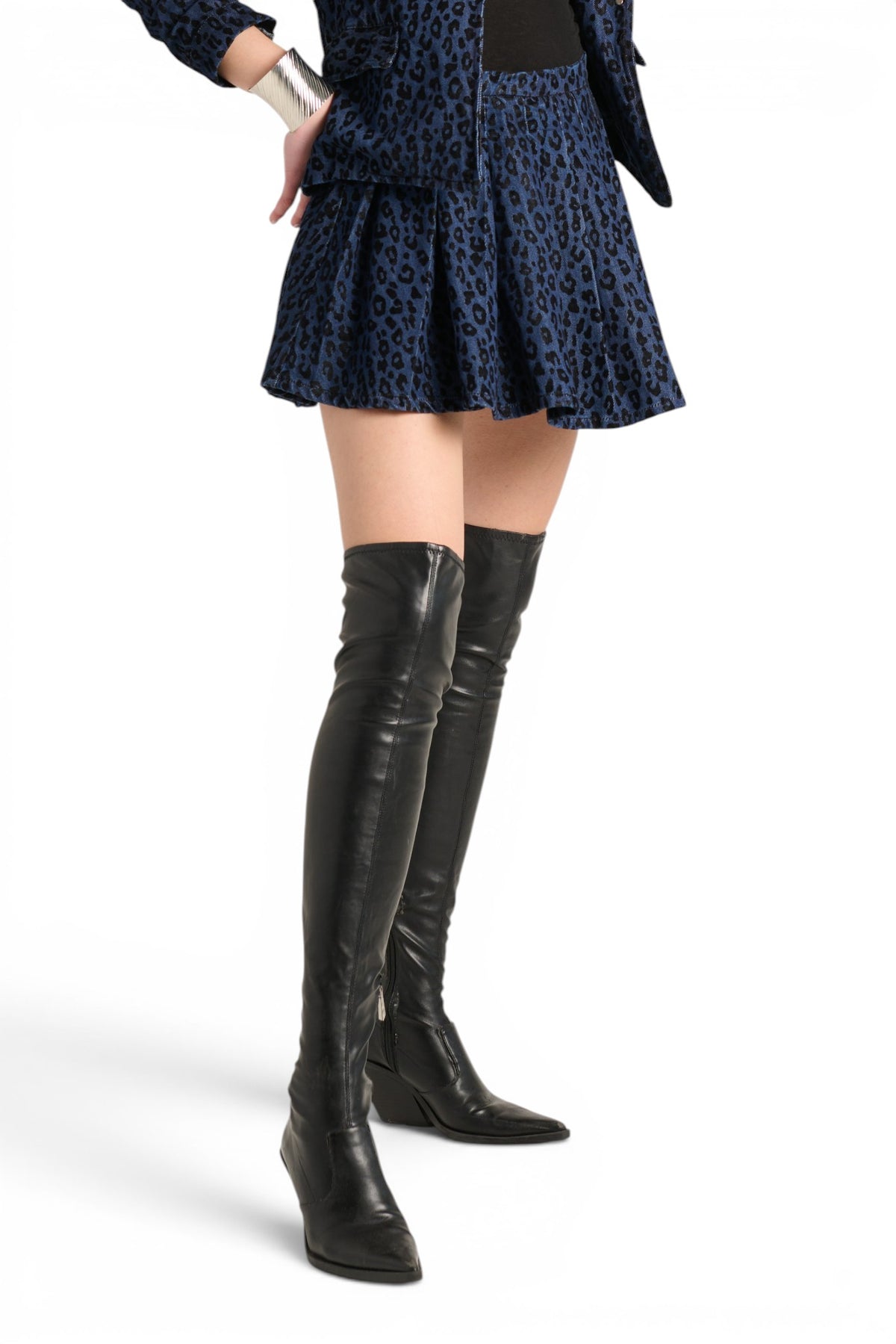 Gonna Fara a pieghe in denim floccato animalier