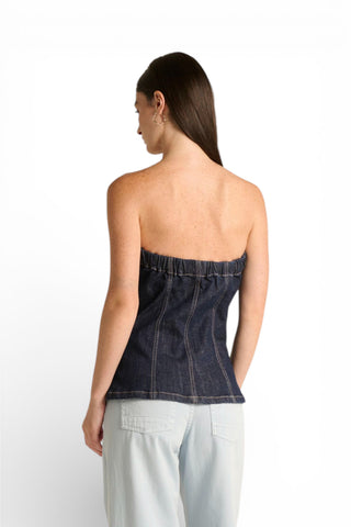 Top Joy in denim comfort con bottoni