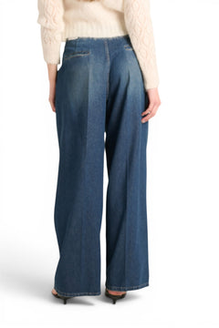 Cindy straight leg jeans in frayed denim with pleats
