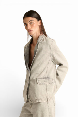 Giacca Julia oversize in denim grigio slegato