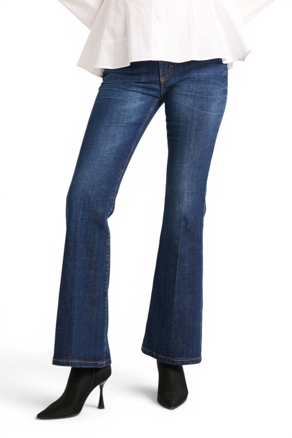 Belen flared slim jeans in cross denim
