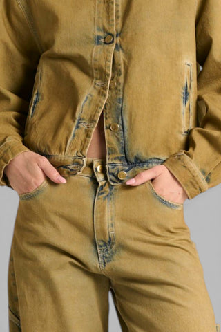 Giubbino Josie bomber con collo coreano in denim sovrattinto dirty