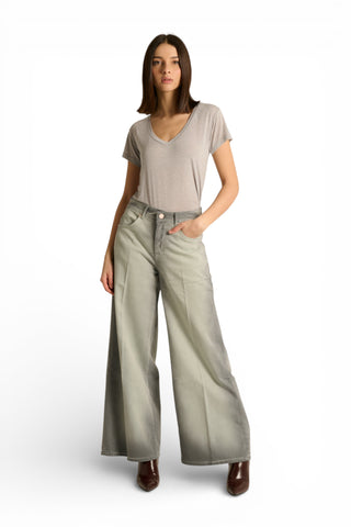 Pantaloni Becca wide leg in drill comfort spraywash