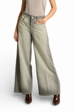 Pantaloni Becca wide leg in drill comfort spraywash