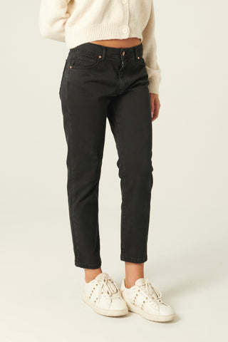 Pantaloni Ava slim regular in drill