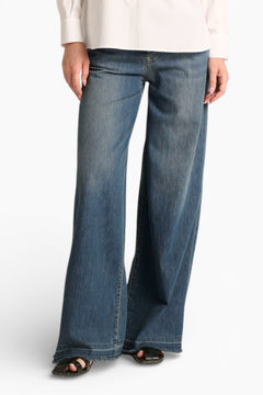 Jeans Becca wide leg in denim light comfort con piega presfilata