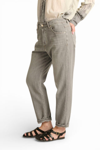 Jeans Abby relaxed in denim grigio slegato