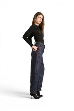 Ashley barrel jeans in raw wrinkled-effect denim