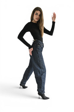 Ashley barrel jeans in raw wrinkled-effect denim