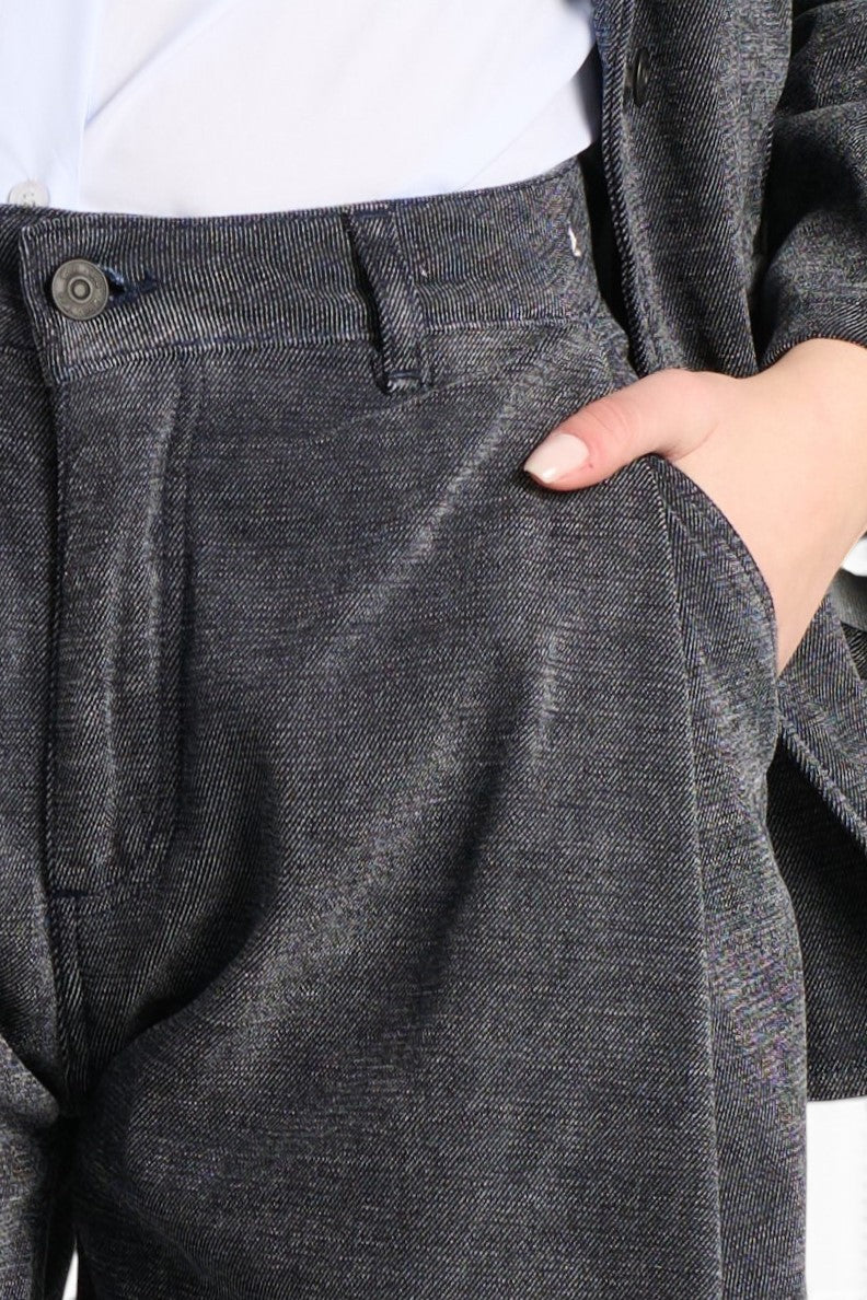 Jeans Anais barrel in denim floccato in trama