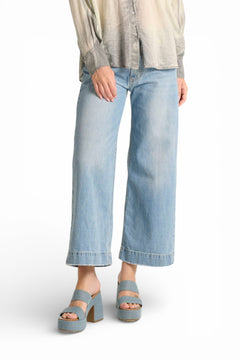 Jeans Chica wide leg cropped in denim fermo