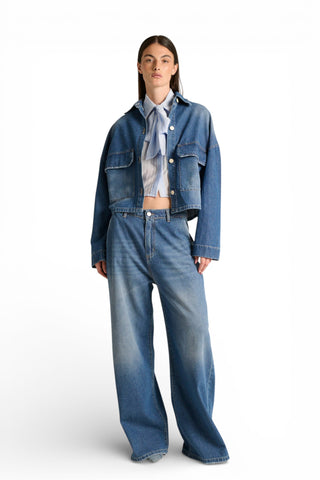 Jeans Born oversize con tasca america a vita bassa in denim slegato
