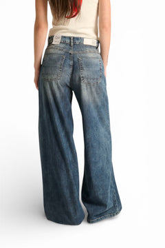 Camila wide-leg jeans in chambray denim