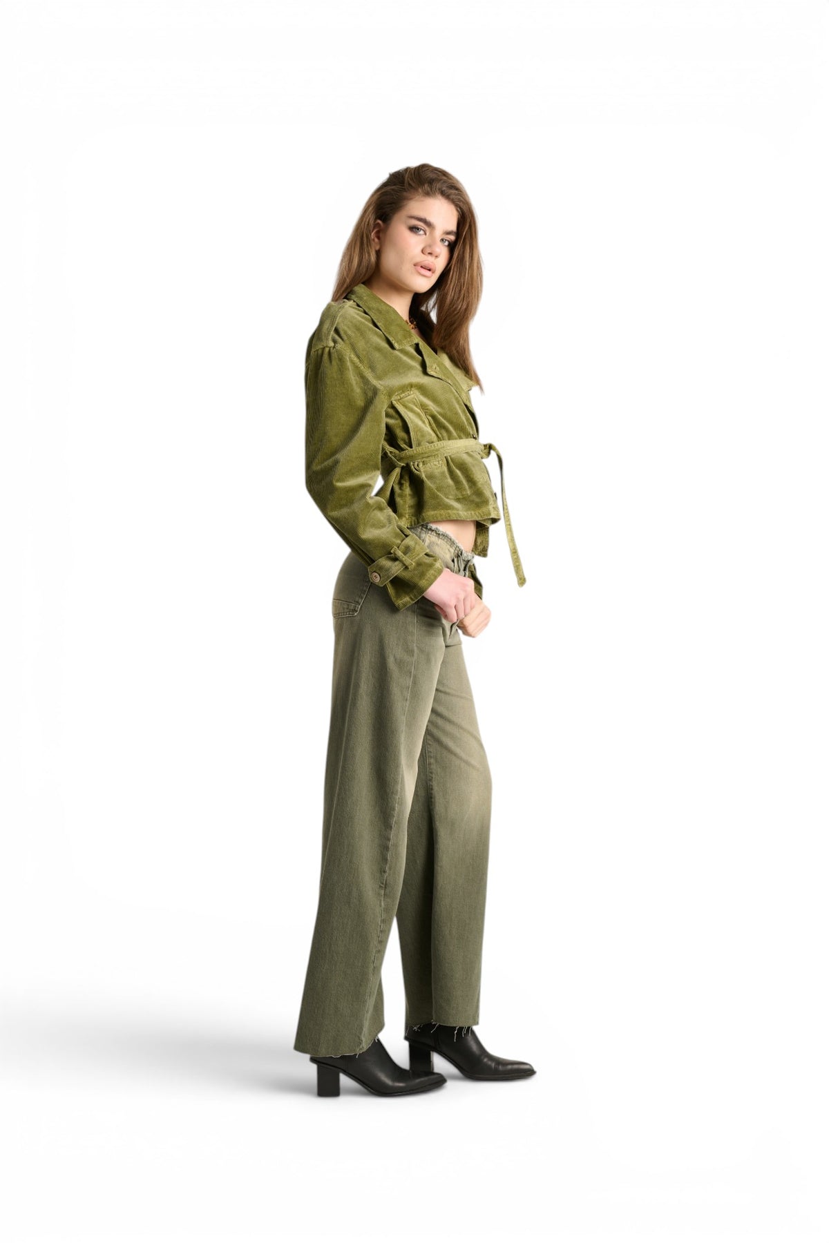 Jeans Daisy wide leg in denim color con cinturino sfrangiato