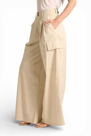 Pantaloni Angy pantapalazzo in gabardine con tasconi