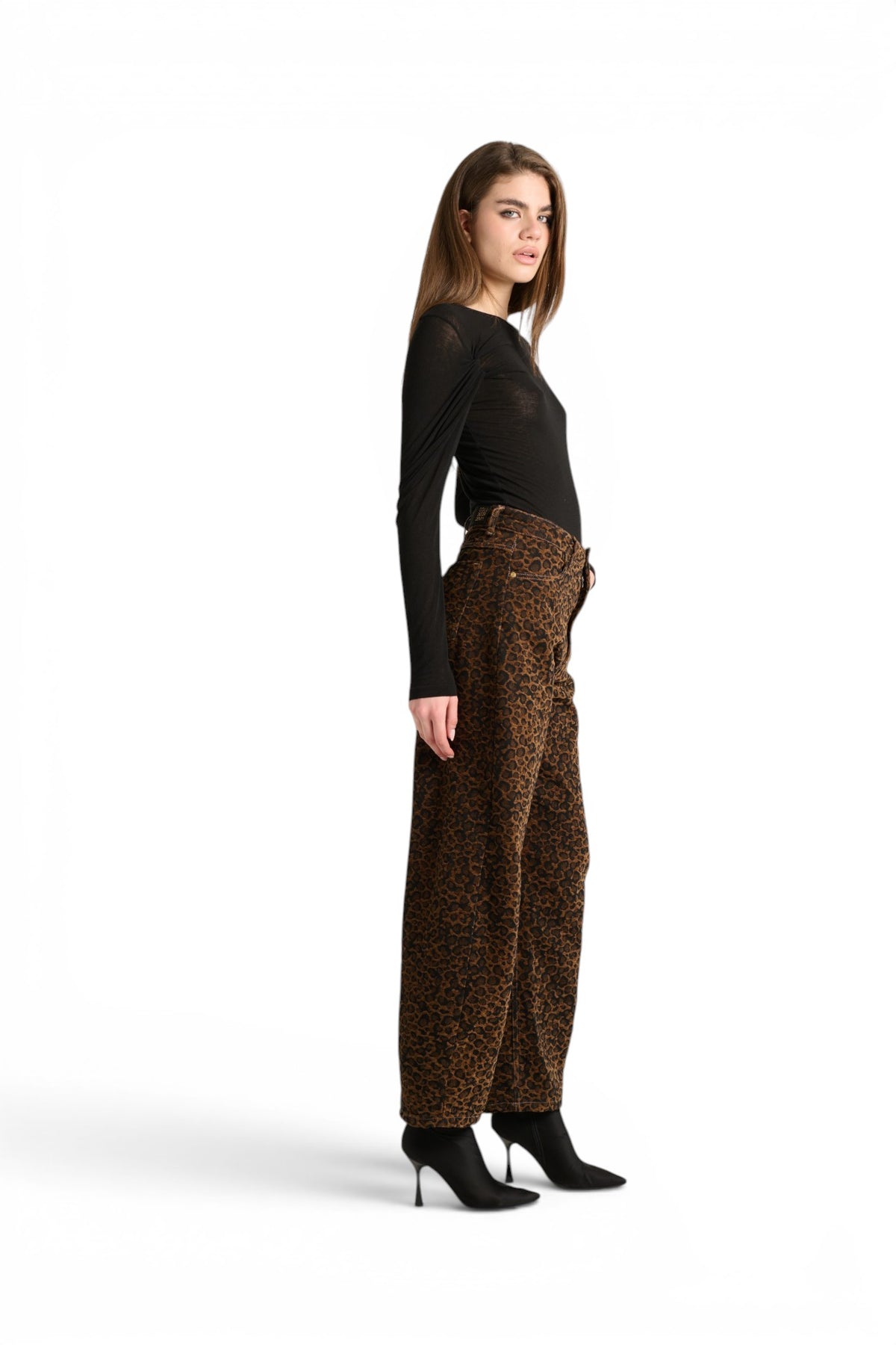Pantaloni Ashley barrel in ciniglia animalier