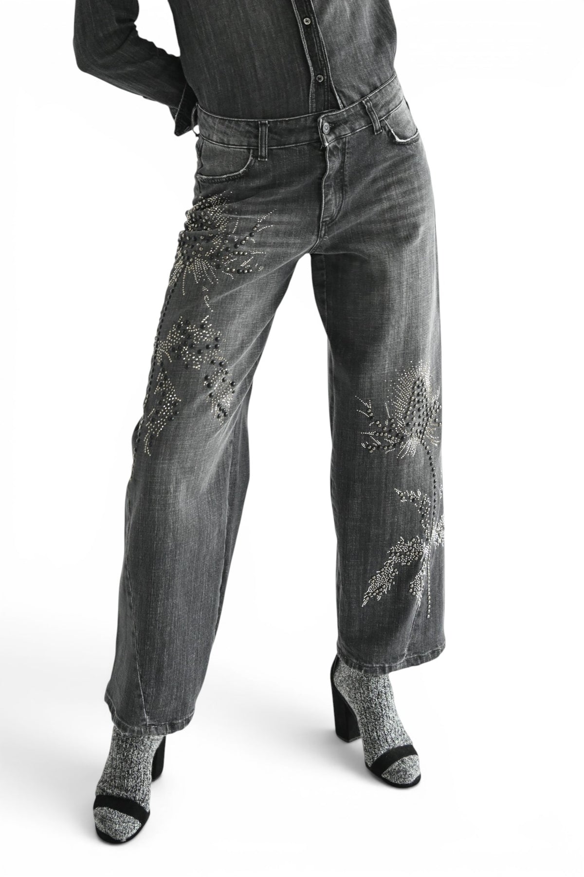 Cherry barrel jeans in black denim with floral application studs and rhinestones