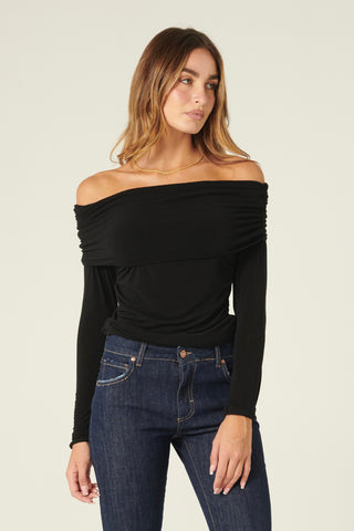 Maglia Vera con collo ribaltato con arricci in misto cashmere