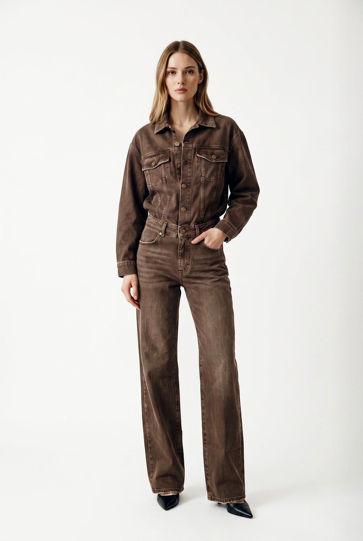 Jumpsuit Mary in drill tinto old con trattamenti denim