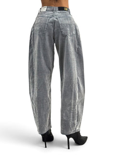 Jeans Ines barrel butterfly in denim floccato