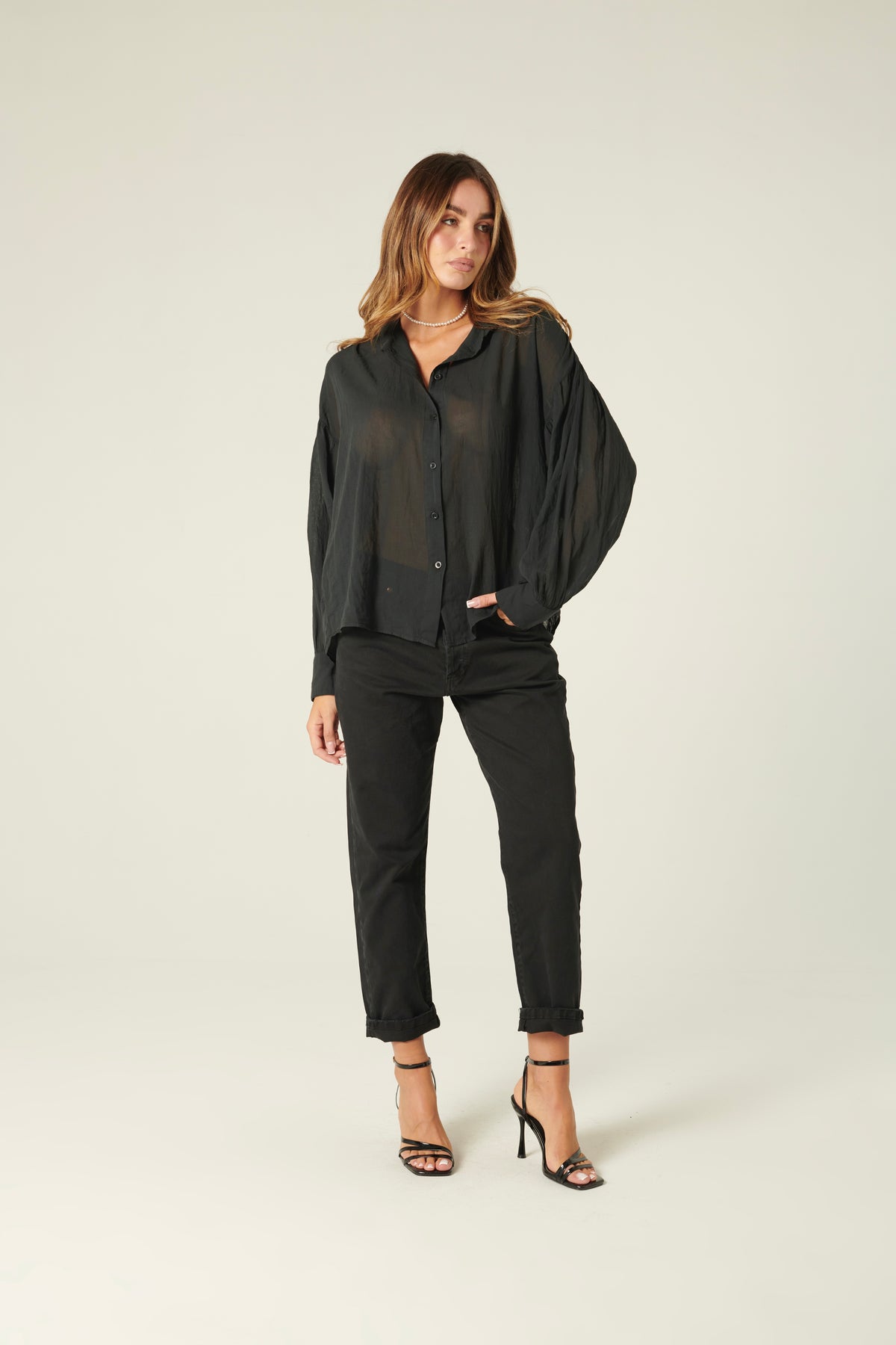Camicia Yanira in mussola con manica a sbuffo