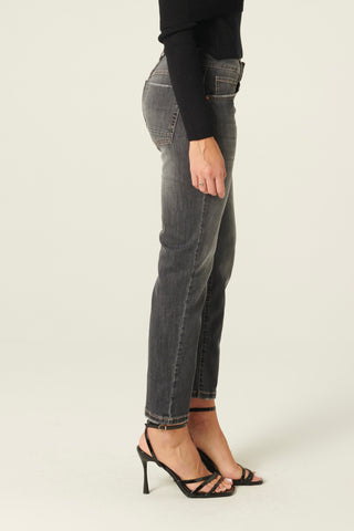 Jeans Ava slim regular in denim comfort