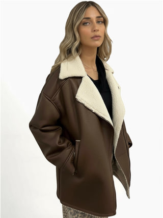 Montone chiodo Tessa oversize con teddy a contrasto