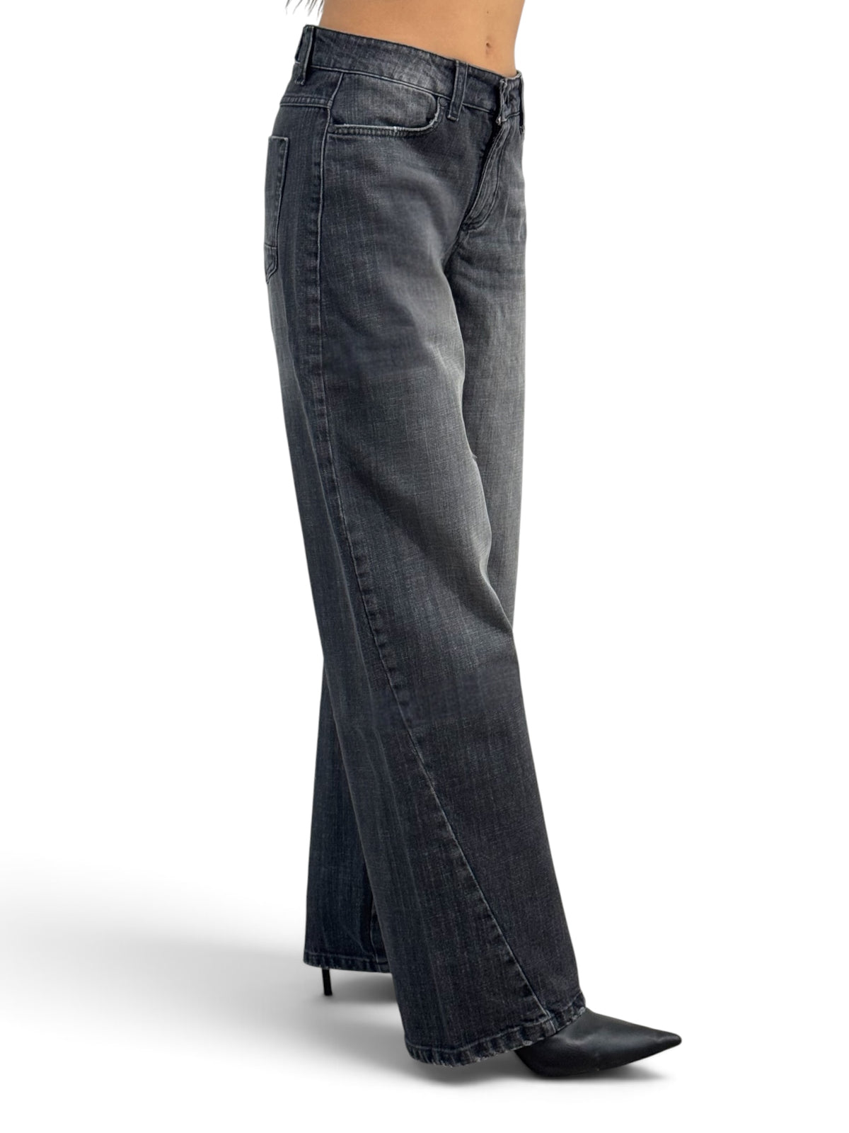 Cherry-S barrel jeans in black denim