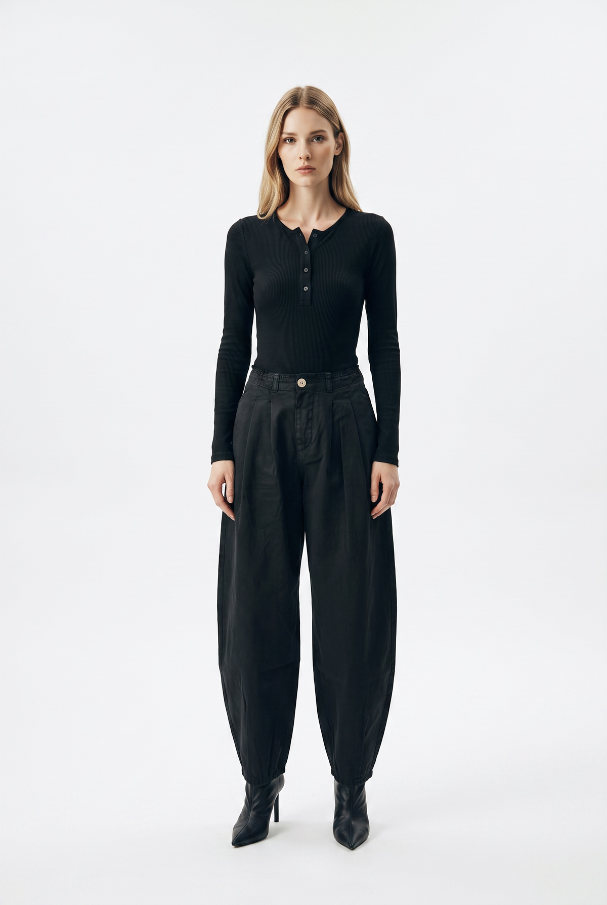 Maglia Dance body con collo serafino in misto cashmere