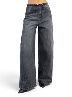 Dakota-S barrel wide leg jeans in black denim