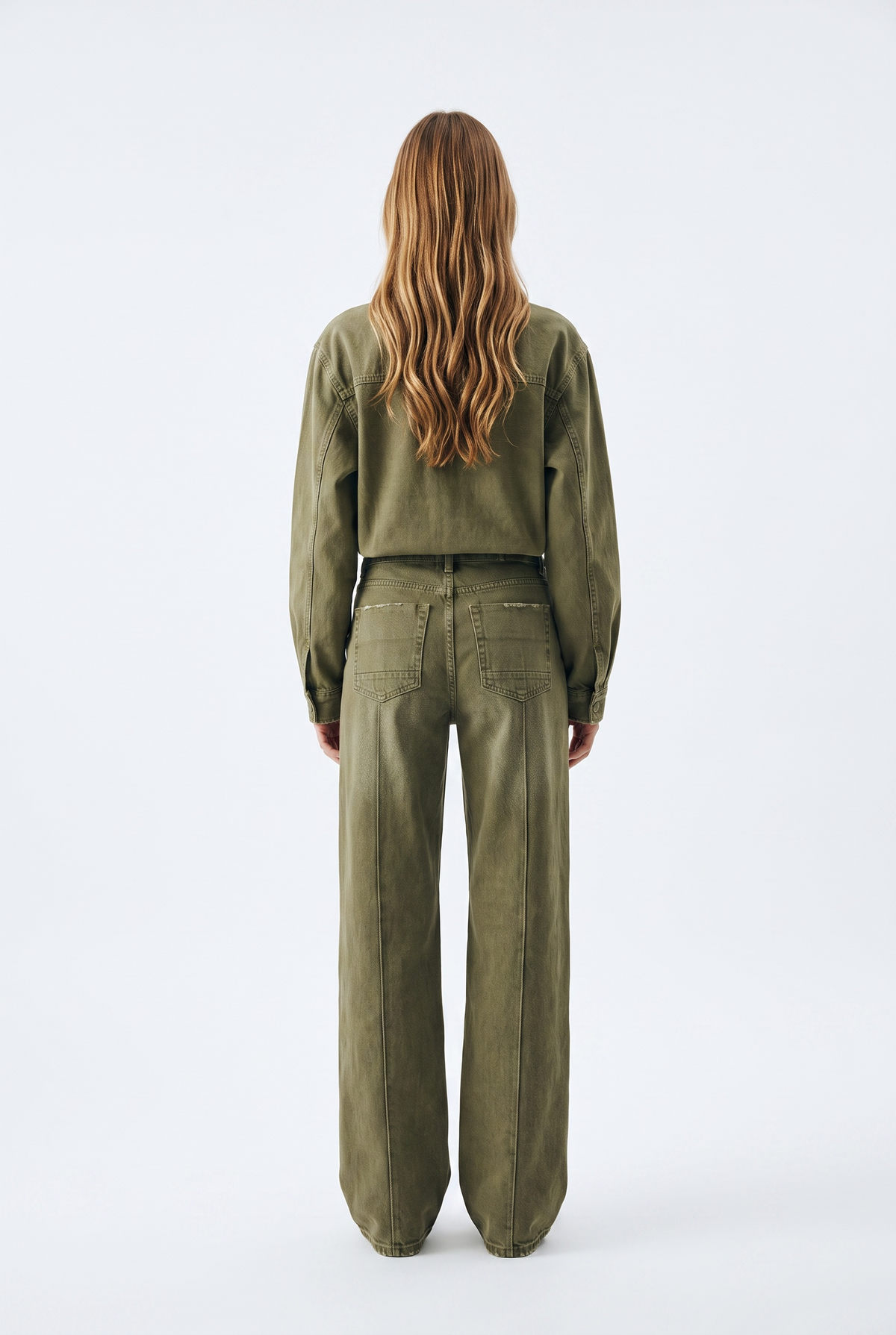 Jumpsuit Mary in drill tinto old con trattamenti denim