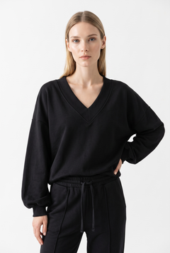 Felpa Pearl oversize con scollo a V e maniche curvate