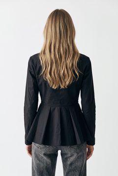 Yvette shirt in cotton poplin with side flare