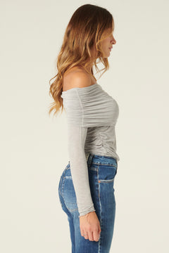 Maglia Vera con collo ribaltato con arricci in misto cashmere