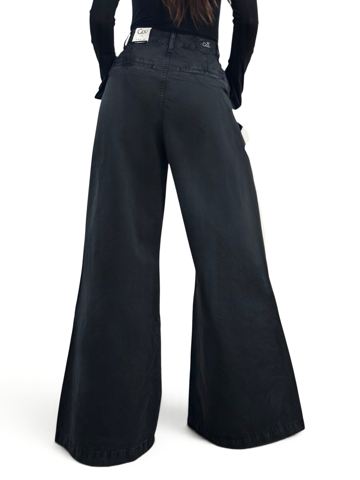 Pantaloni Jina palazzo wide leg in gabardin doppio ritorto