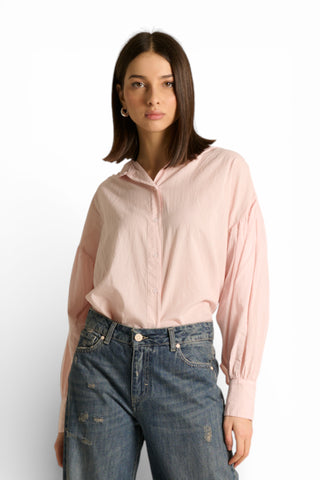 Camicia Yanira con collo coreano e maniche a sbuffo