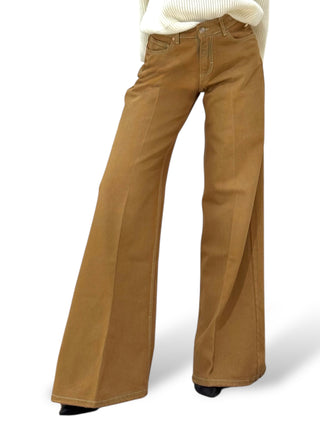 Pantaloni Brenda wide leg denim tabacco - vista frontale full length
