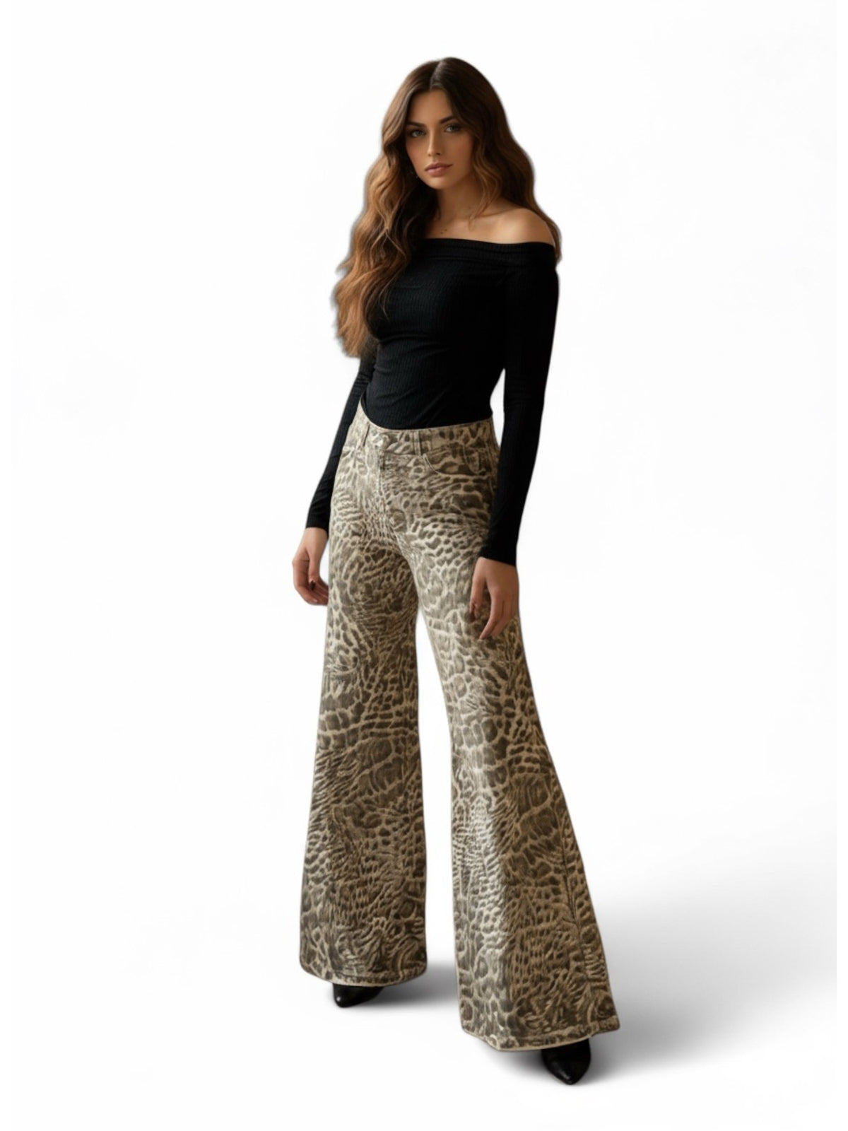 Pantaloni Buffy drill used - dettaglio stampa animalier sofisticata
