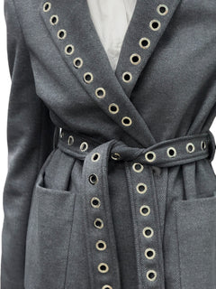 Cappotto dark grey lungo con spacchi laterali e applicazione occhielli
