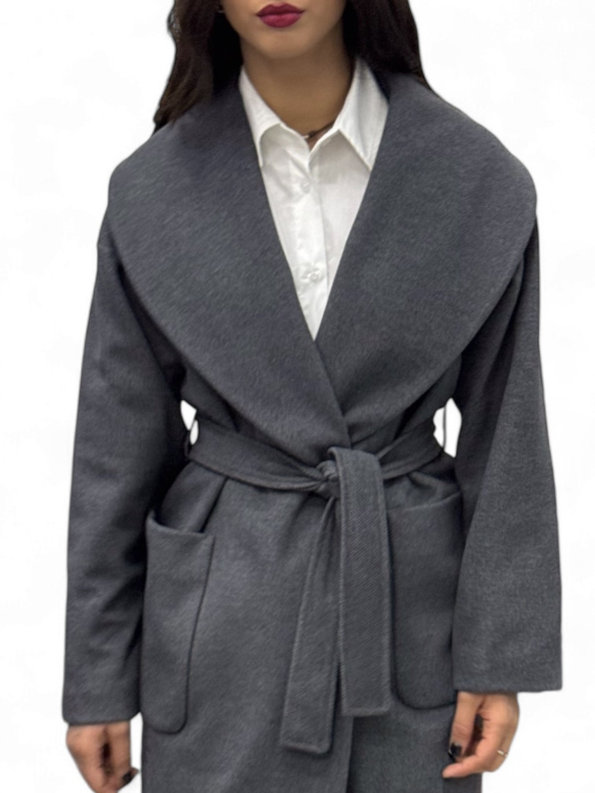 Cappotto lunghezza media dark grey con collo sciallato