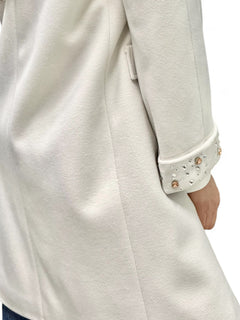 Cappotto regular ghiaccio con applicazione strass e pietre su rovescina