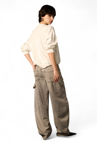 Jeans Charli barrel fit in denim grigio con esplosione strass