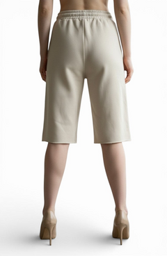 Bermudone Nicole in felpa con trattamento spraywash