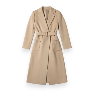 Cappotto Sidney con cintura in vita e fibbia dorata - vista frontale elegante
