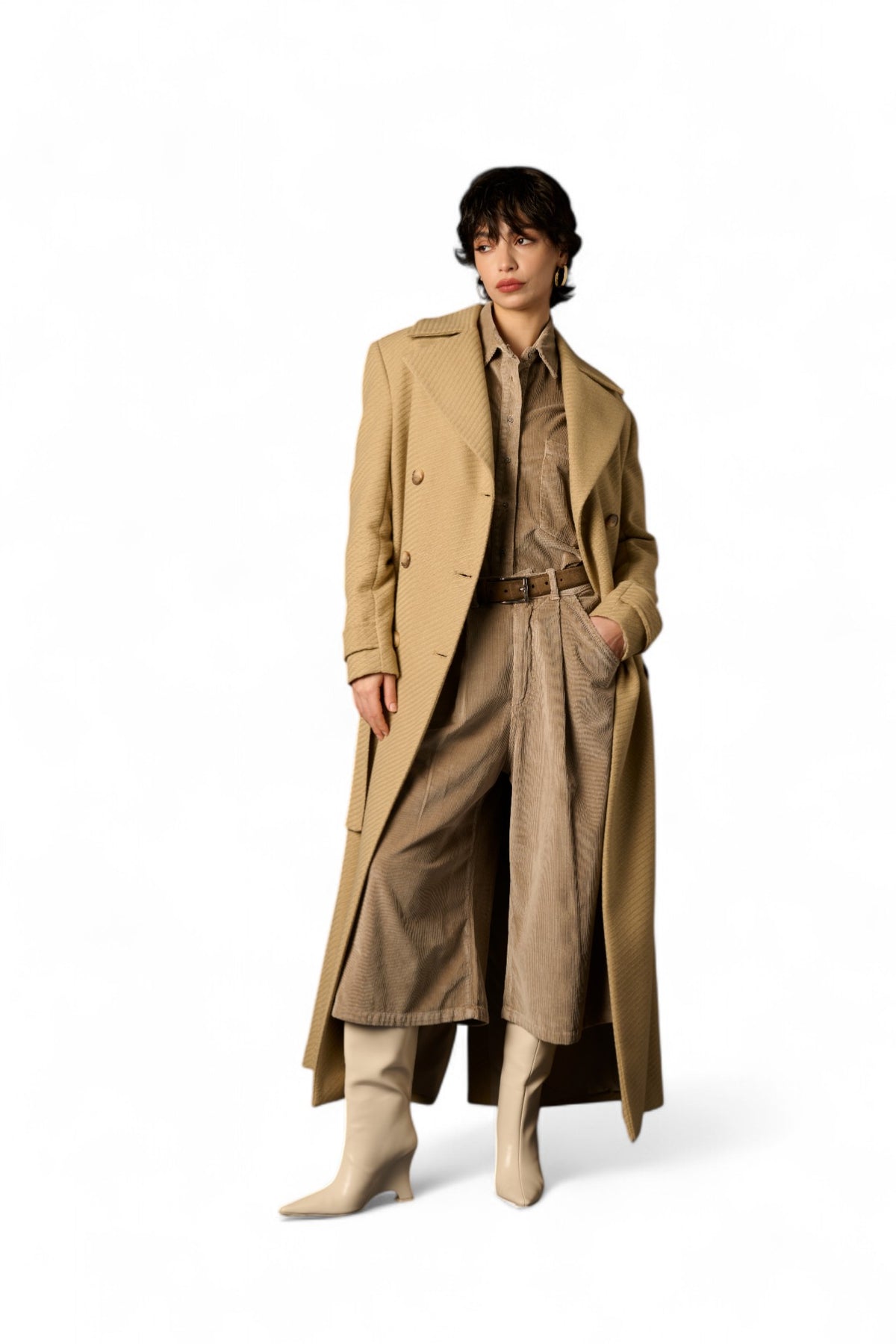 Maxi cappotto Sophie alamari - vista completa stile carattere esclusivo
