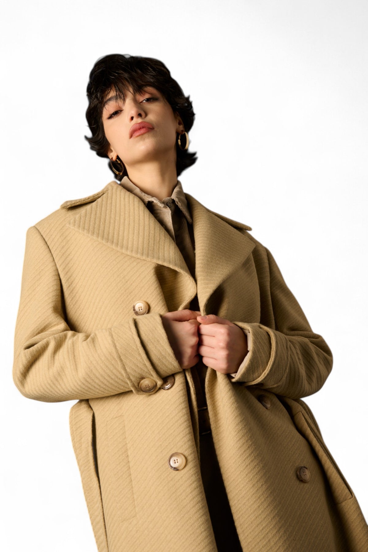 Maxi cappotto Sophie tessuto diagonale - vista laterale pettorina elegante
