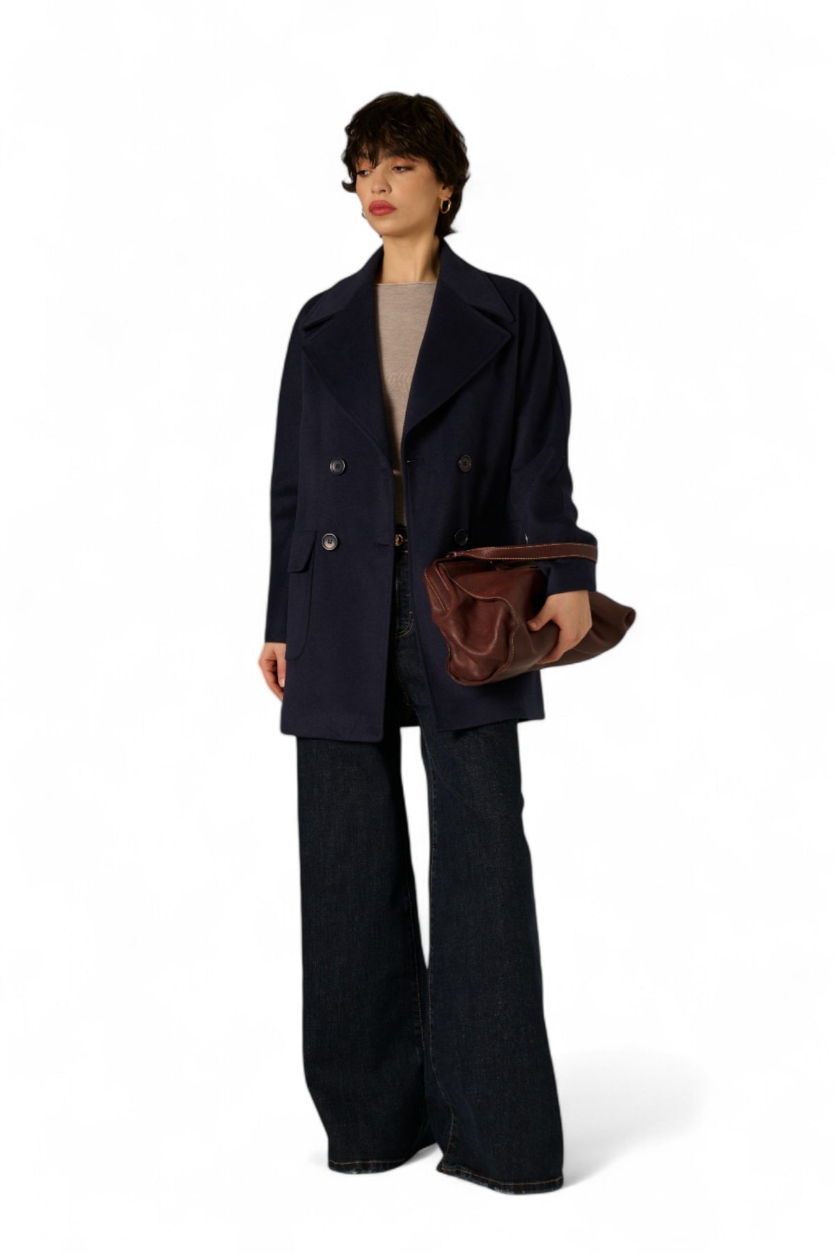 Cappotto Stacy lunghezza media - vista completa versatile ufficio aperitivo
