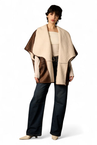 Mantella montone Tracy con teddy a contrasto