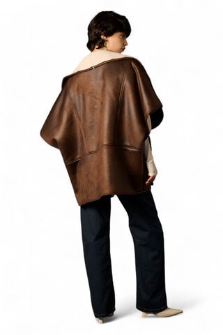 Mantella montone Tracy con teddy a contrasto