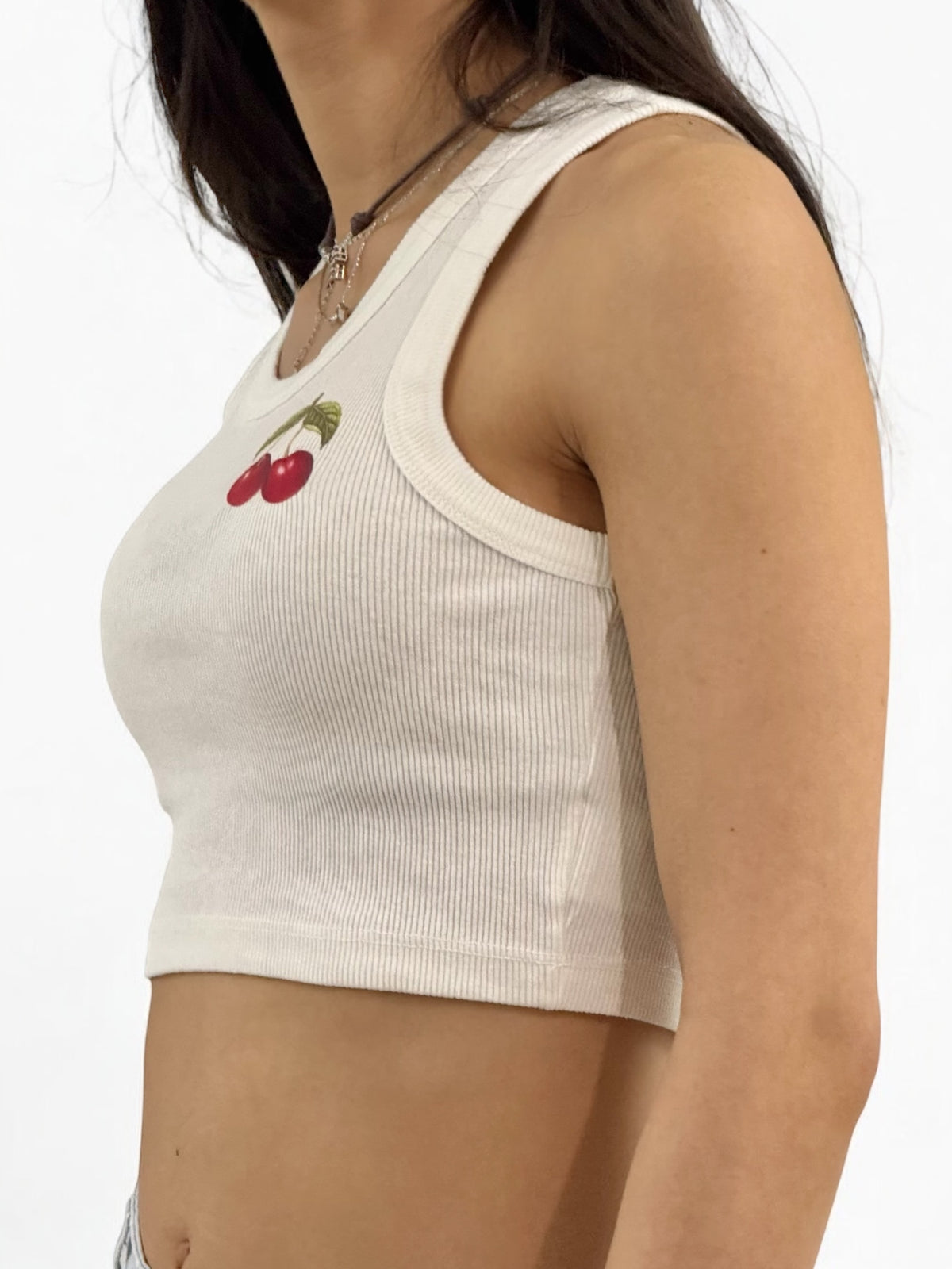 Canotta cropped YUKA in costina con stampa CHERRY